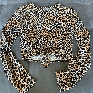 New! cropped cheetah long sleeve shirt w/knot tie